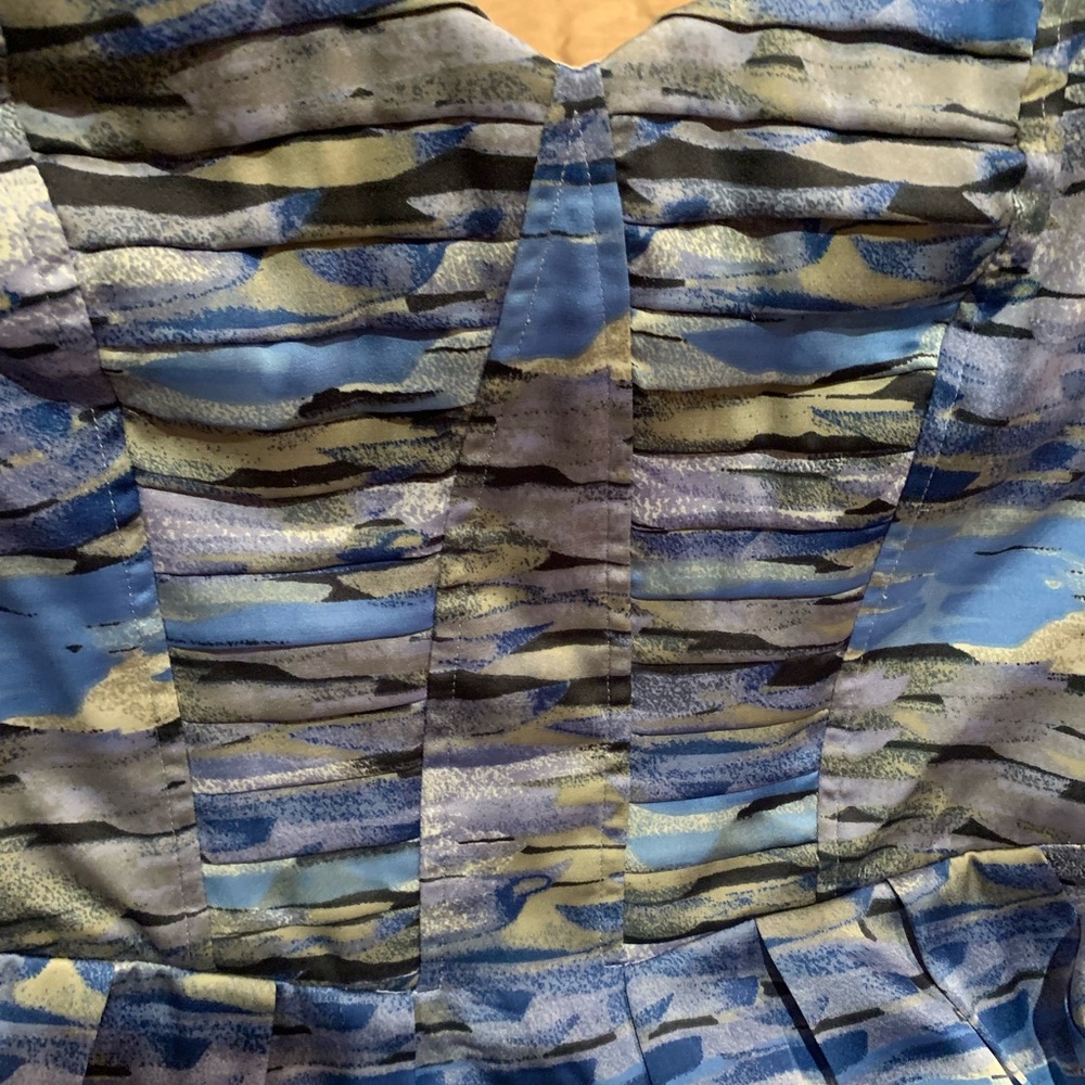 BCBGeneration Strapless Blue and Gray Patterned C… - image 6